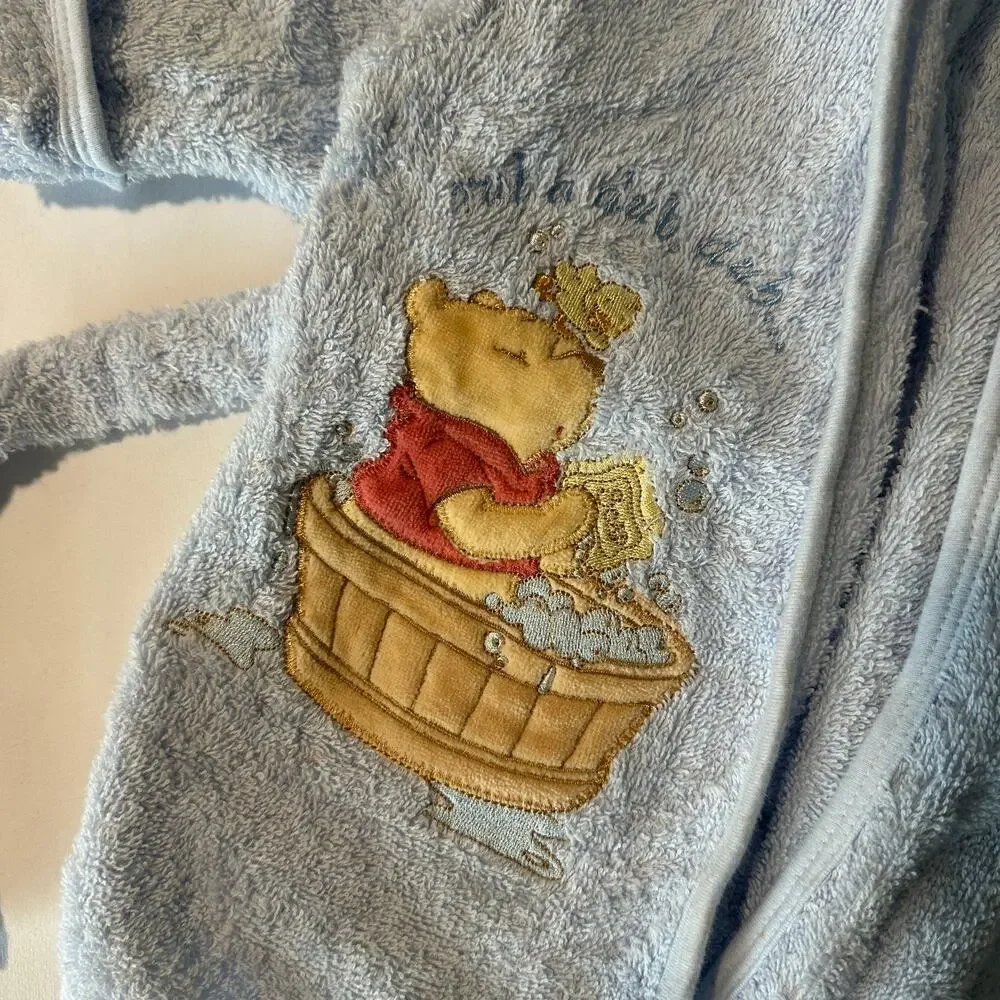 Disney Winnie The Pooh Bear Rub A Dub Terry Cloth Hooded Bat Robe One Size